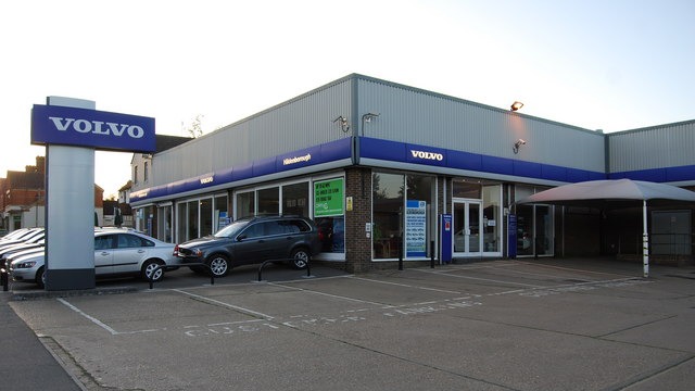 Volvo Car Dealership, London Rd - geograph.org.uk