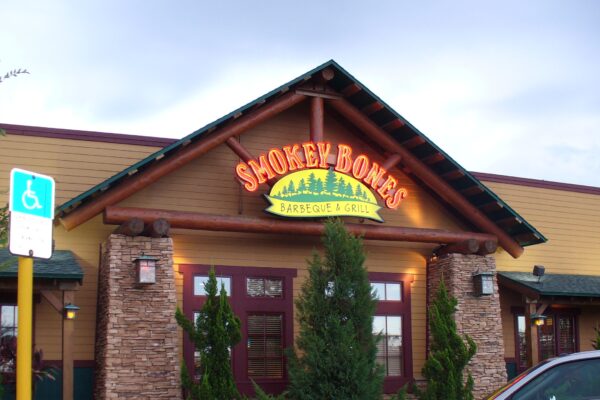 EM Smokey Bones (2412610904)