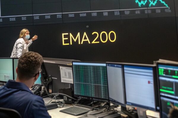 Financial Data Display Stock Market Analysis on a Trading Floor