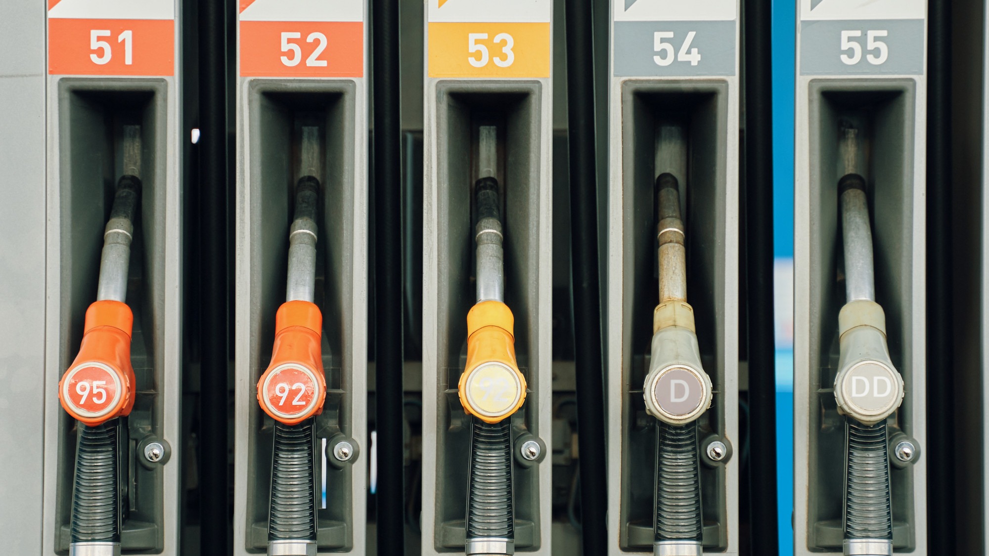Gas station, distribution