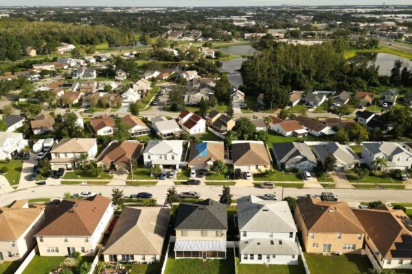 Aerial view of residential area surrounded by houses in Florida