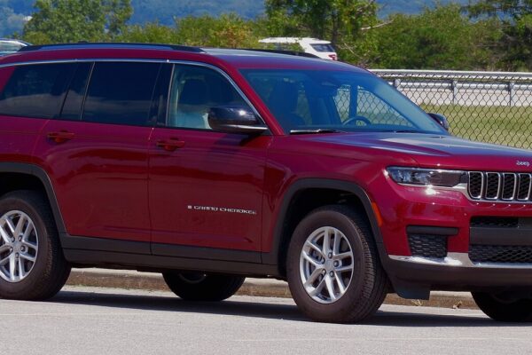 2022 Jeep Grand Cherokee L Laredo 4x4 photographed in New Castle, Pennsylvania. Finished in Velvet Red Crystal Pearl.