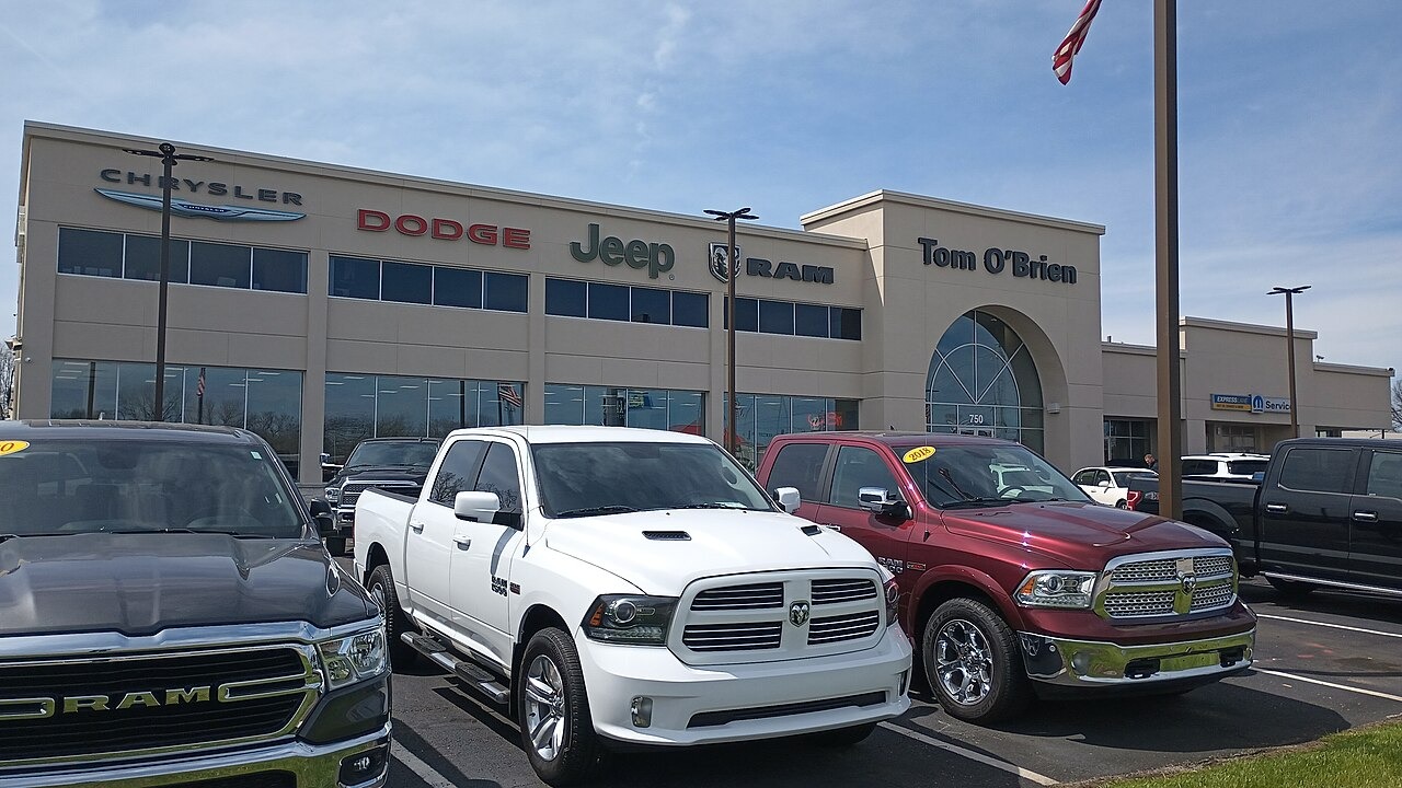 Tom O'Brien Chrysler Jeep Dodge dealership in Greenwood.
