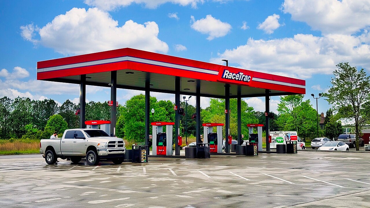 Image Credit: A RaceTrac gas station in Jasper, Georgia