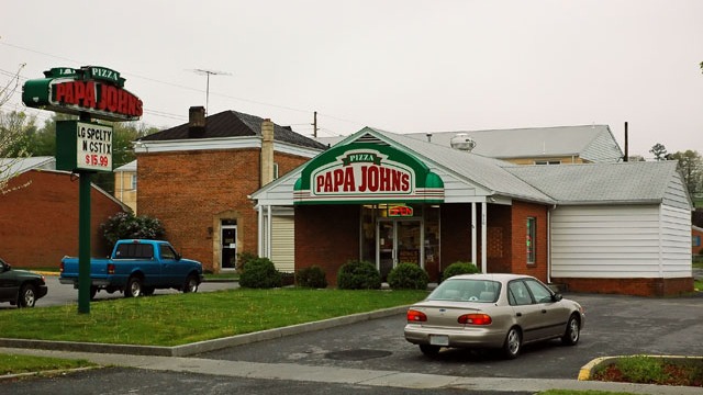 A Papa John's takeout and delivery location, located in Front Royal, Virginia.