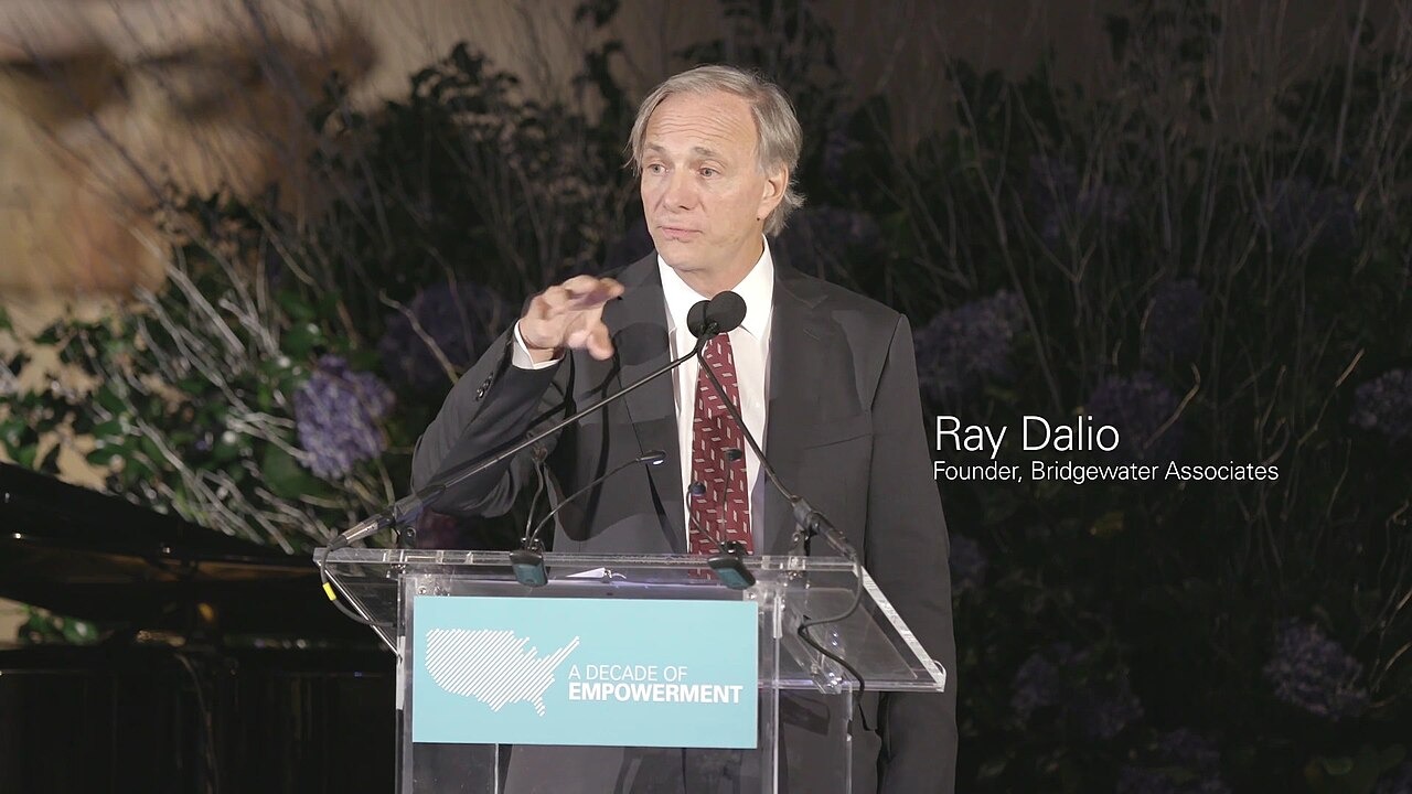 Ray Dalio while giving a speech at the 10th anniversary celebration of charity Grameen America. Metropolitan Museum of Art, September 23 2017.
