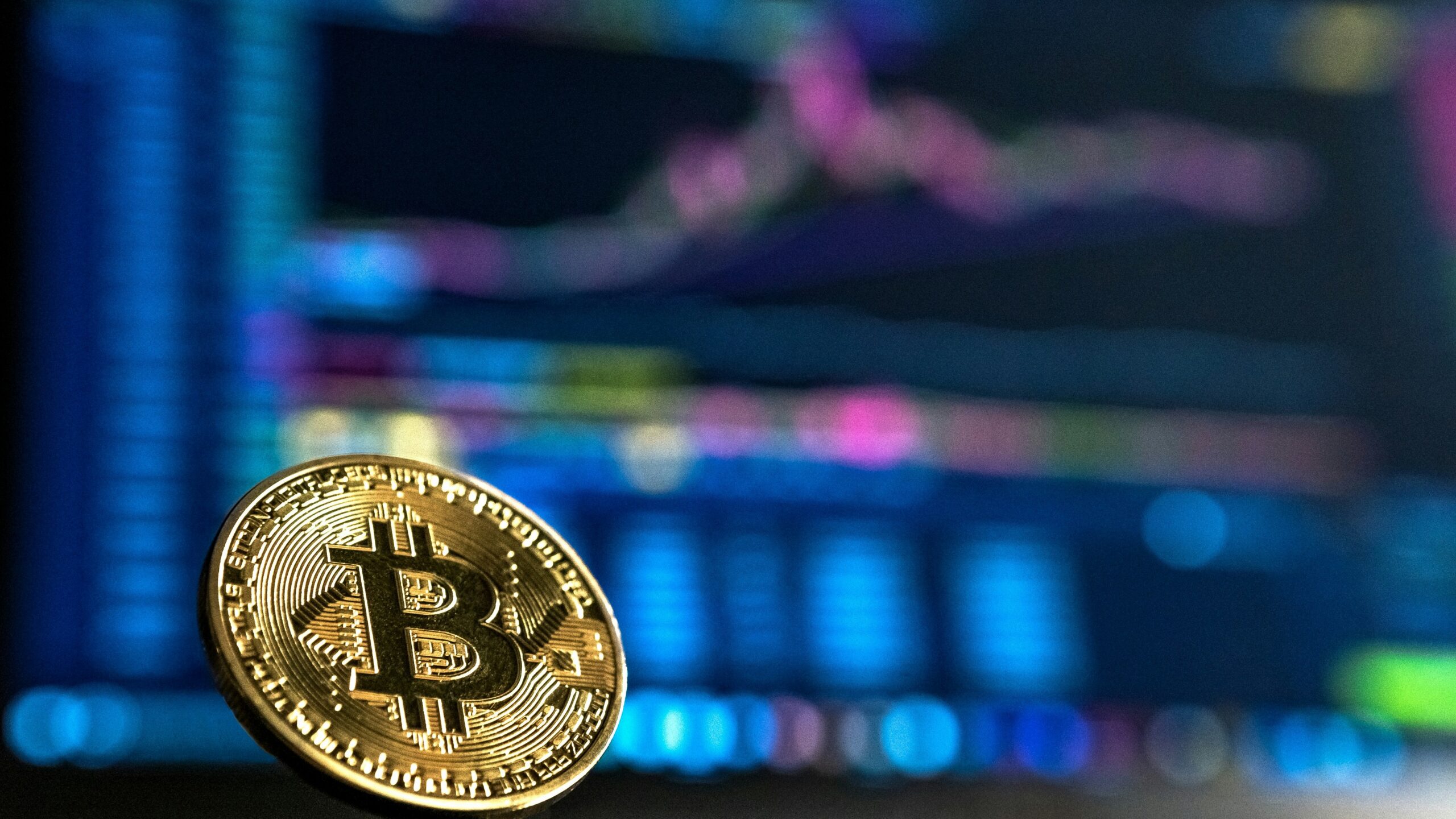 gold-colored Bitcoin