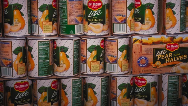Del Monte canned pear halves, in a wholesale club in Virginia.