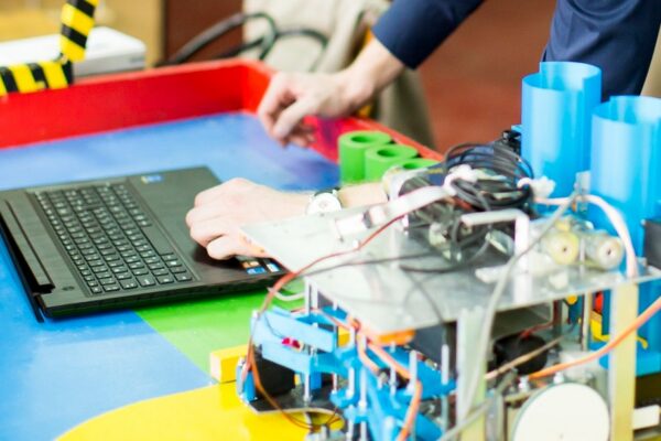 Young people in the robotics classroom
