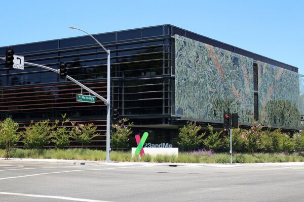 23andMe headquarters in Sunnyvale, California. Photographed on June 28, 2020 by user Coolcaesar.