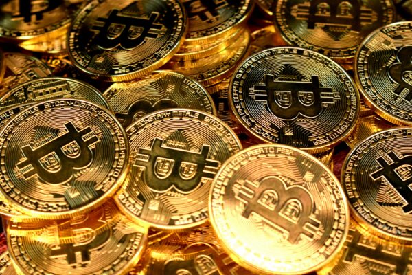 gold and silver round coins