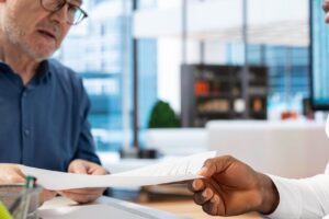 Elderly people obtaining the banking contract with pension plan option