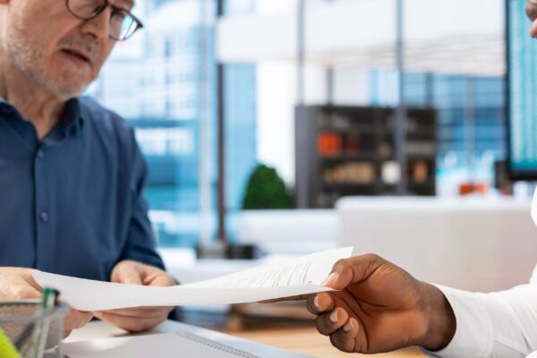 Elderly people obtaining the banking contract with pension plan option