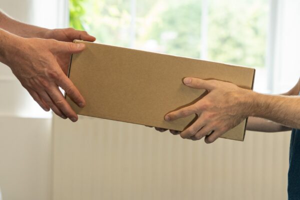 Image Credit: Meanwell Packaging - CC BY 2.0/Wiki Commons